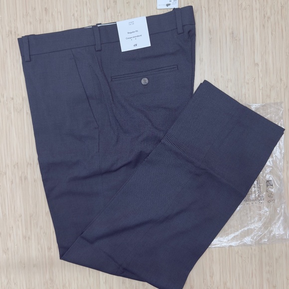 H&M slacks - Regular Fit - W34 - Picture 1 of 4